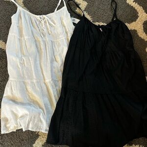 Old Navy Women's Mini Dresses - Black and White